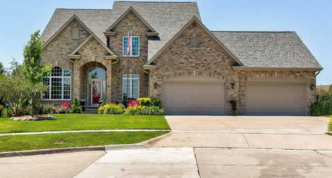15222 Wilden Drive, Urbandale, IA 50323