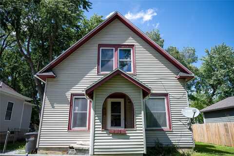 2015 Mondamin Avenue, Des Moines, IA 50311