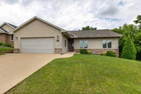 3365 David, Dubuque, IA 52002