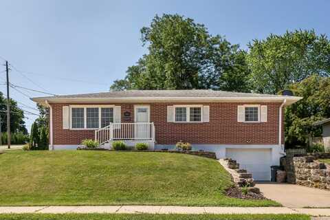 3006 Westmore, Dubuque, IA 52001