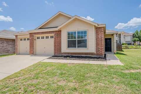 712 Deauville Drive, Fort Worth, TX 76108