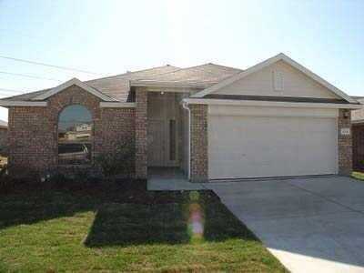 613 Destin Drive, Fort Worth, TX 76131