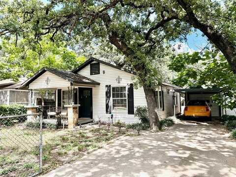 1318 Oakview Street, Haltom City, TX 76117