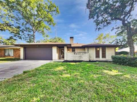 5417 Grissom Drive, Arlington, TX 76016