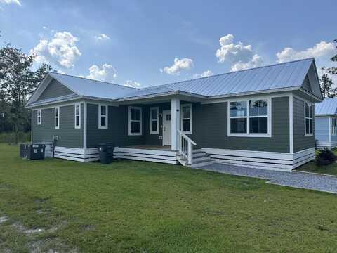 534 N Raphael Road, DeFuniak Springs, FL 32433