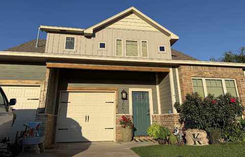 904 E Creek Dr, Woodward, OK 73801