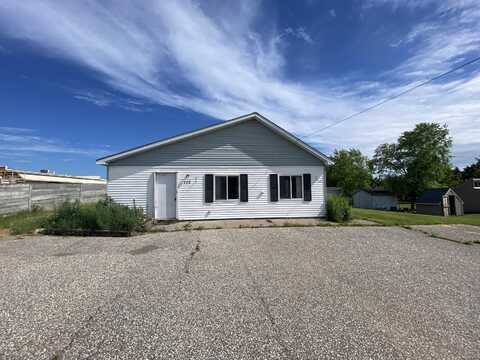 113 E 14th AVE, Muir, MI 49783
