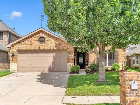 8645 Running River Lane, Fort Worth, TX 76131