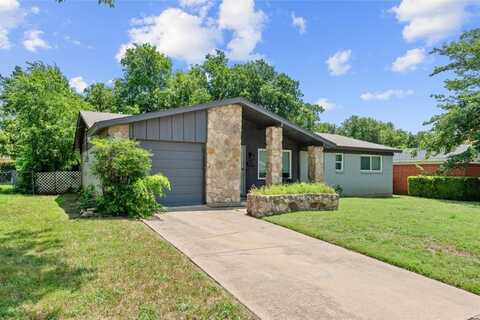 321 Thompson Drive, Saginaw, TX 76179