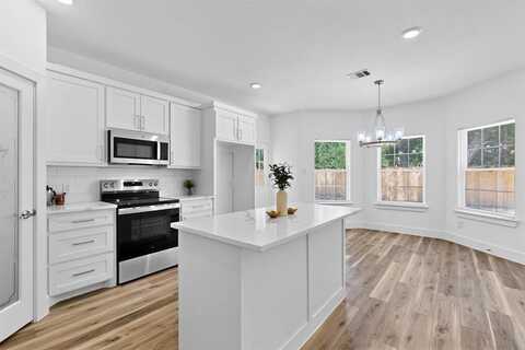 103 S Alma Avenue, Kerens, TX 75144