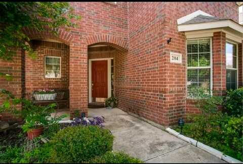 204 Colonial Lane, Euless, TX 76040