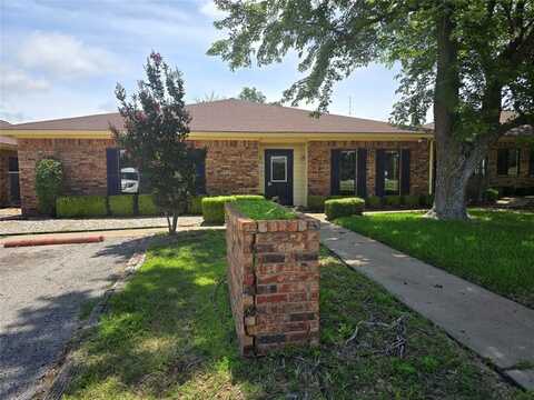 205 River North Boulevard, Stephenville, TX 76401