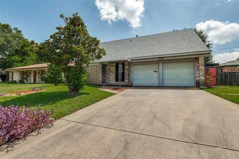 1210 Mcham Street, Irving, TX 75062