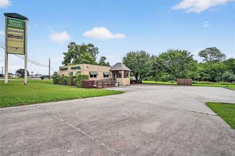 5011 Texoma Parkway, Sherman, TX 75090