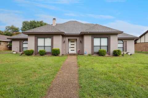 1103 Briarcliff Drive, Arlington, TX 76012