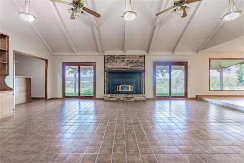 167 County Road 2510, Meridian, TX 76665