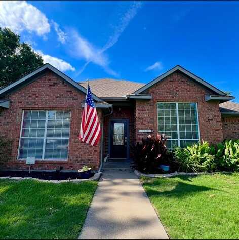 10601 Woodland Drive, Greenville, TX 75402