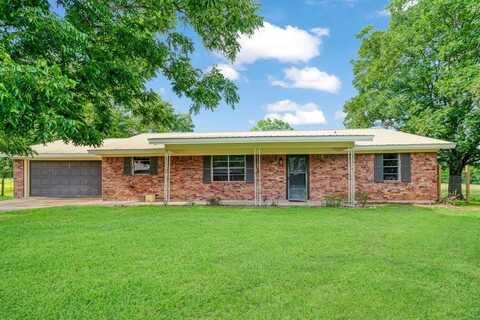 1025 E Fairview, Blossom, TX 75416