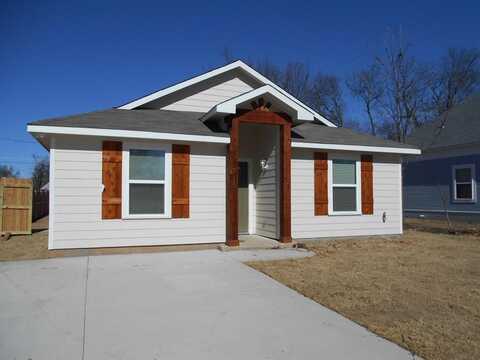 719 W Texas Street, Denison, TX 75020