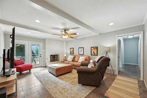 1706 Esquire Place, Grand Prairie, TX 75050