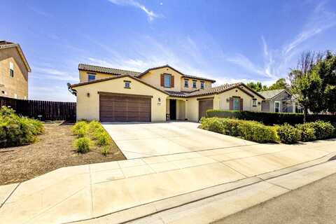 2286 Janice Avenue N, Fresno, CA 93737