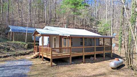 477 Mincey Road, Franklin, NC 28734