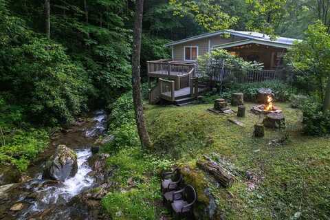960 Unahala Creek Rd, Bryson City, NC 28713