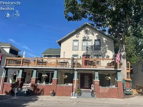 317 Maple, Lakeside, OH 43440