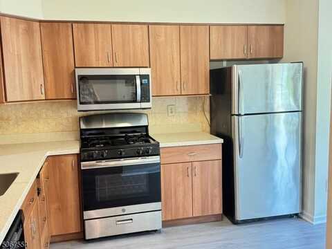 3606 Cricket Cir, Edison, NJ 08820