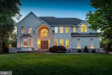 29 HUNTERS CREEK CIRCLE, MULLICA HILL, NJ 08062