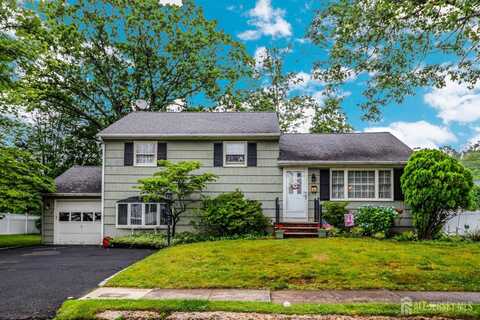 12 Aldrich Avenue, Metuchen, NJ 08840