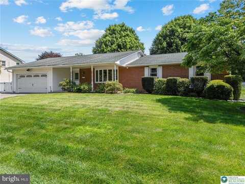 2704 PLYMOUTH DRIVE, EASTON, PA 18045