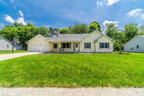 114 Whispering Lane, South Whitley, IN 46787