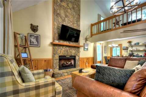 276 Pine Ridge Road, Ellijay, GA 30536