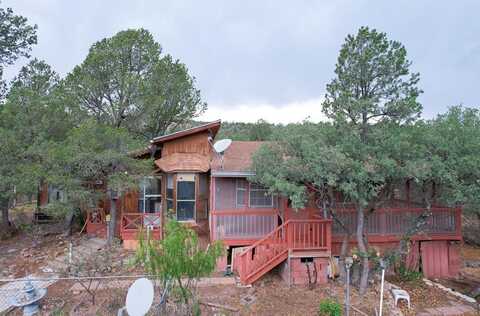 101 Stage Coach Pass, Fort Davis, TX 79734