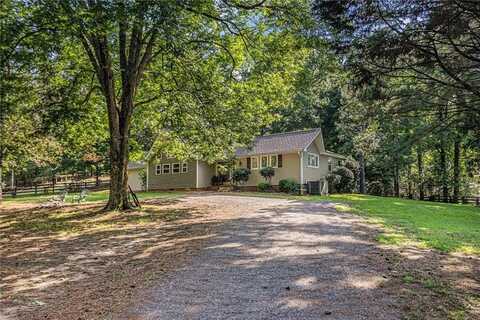 1281 Lawrence Road, Molena, GA 30258
