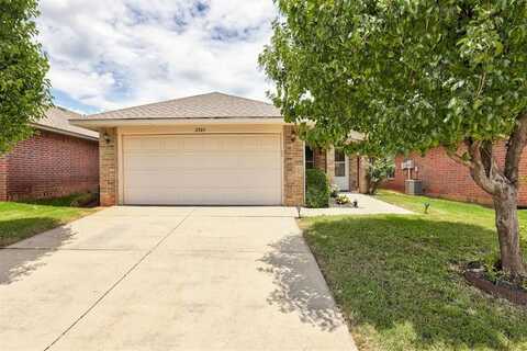 2305 NW 198th Street, Edmond, OK 73012