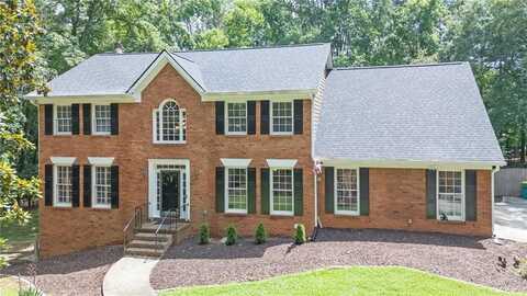 10560 Haynes Bridge Road, Alpharetta, GA 30022