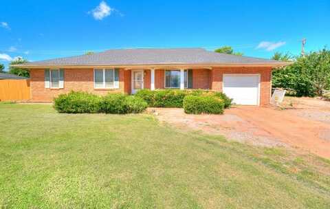 721 N Harrison Avenue, Blanchard, OK 73010