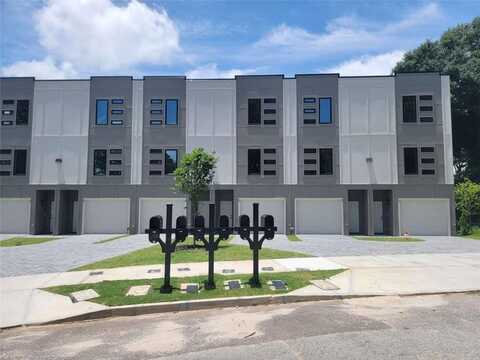 1351 Brewster, Atlanta, GA 30310