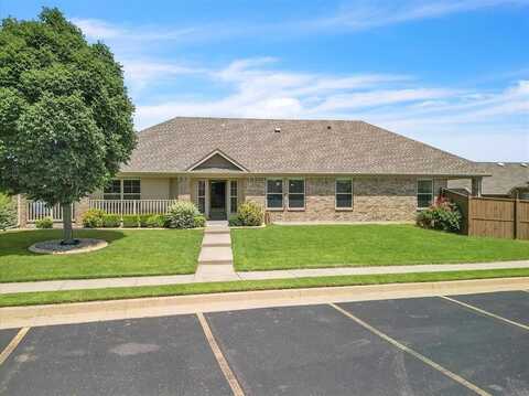 600 Nathan Way, Yukon, OK 73099
