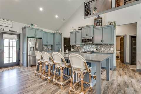12035 Old Homestead Trail, Guthrie, OK 73044