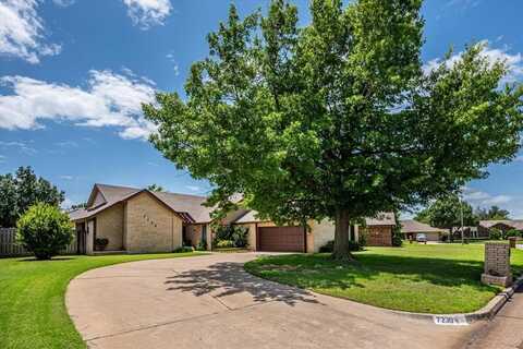 7230 Summit Drive, Oklahoma City, OK 73162
