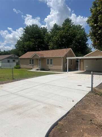 3933 E Thomas Drive, Del City, OK 73115