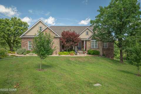 5650 Robinwood Road, Loma Linda, MO 64804
