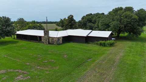 747 Rodeo Rd., Columbia, LA 71418
