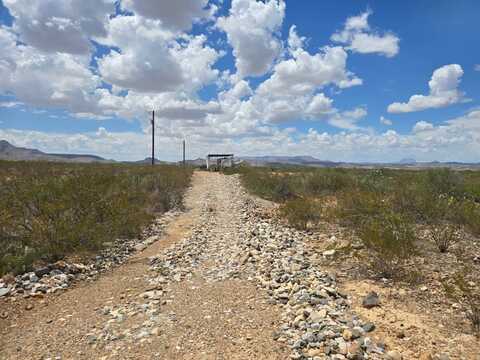 691 Sombrero Peak Rd, Terlingua, TX 79852