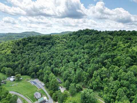 1704 Saltwell Road, Shinnston, WV 26431