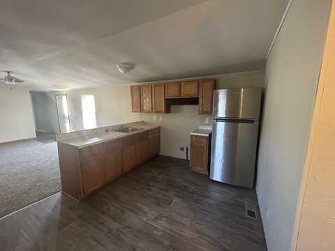 418 Nevada, Belleville, MI 48111