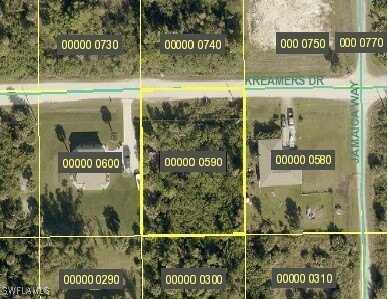 7337 Kreamers Drive, Bokeelia, FL 33922